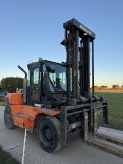 DOOSAN FORKLIFT *13 TON LIFT* *12% BUYERS PREMIUM*