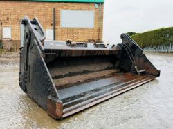 2012 BOBCAT 3 IN ONE BUCKET* TO SUIT SKIDSTEER*