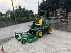 2017 JOHN DEERE 1570 TERRAINCUT 4WD OUTFRONT RIDE ON MOWER
