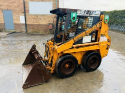 CASE 1825B SKIDSTEER*SPARES AND REPAIRS*C/W 3 IN 1 BUCKET*
