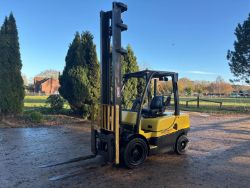 2012 HYSTER H3.0FT FORKLIFT - 8259 HOURS
