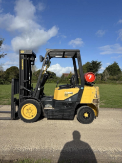 DAEWOO FORKLIFT *3 TON LIFT CAPACITY* 8800 HOURS* *12% BUYERS PREMIUM*
