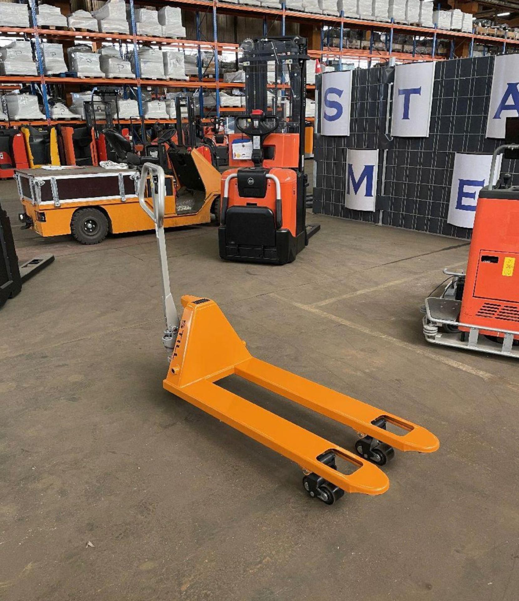 NEW/UNUSED STILL HPS25 2.5 TON PALLET TRUCK