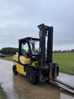 2010 YALE FORKLIFT *4600 HOURS*