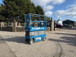 GENIE GS-1932 ELECTRIC SCISSOR LIFT *797 HOURS*