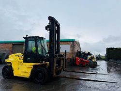 HYSTER H8.00XM 2 STAGE MASTED FORKLIFT *C/W SIDESHIFT*