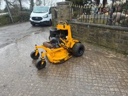 2014 WRIGHT STANDER 36” STAND ON ZERO TURN MOWER