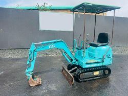 IHI IS-4GX3 TRACKED EXCAVATOR WITH CANOPY - C/W BUCKET - 1322 HOURS