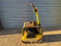 WACKER NEUSON DPU2540H FORWARD/REVERSE DIESEL WACKER PLATE