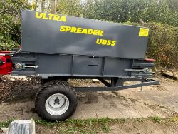 4 TONNE CAPACITY SPREADER - 5FT SPREAD WITH DISCHARGE BRUSH