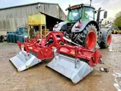 2011 HOWARD 5.4M STAGGERED BEDFORMER, 400HP GEARBOX, NEW BLADES AND HAS BEEN FULLY REFURBED!!