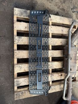 UNUSED FORD RANGER WILDTRAK FRONT GRILLE - NO VAT
