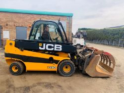2018 JCB 35D TELETRUK *C/W HYDRAULIC MUCK GRAB BUCKET*