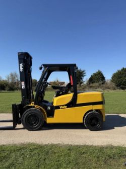 2010 YALE GPD50 DIESEL LOW - 4600 HOURS *12% BP*