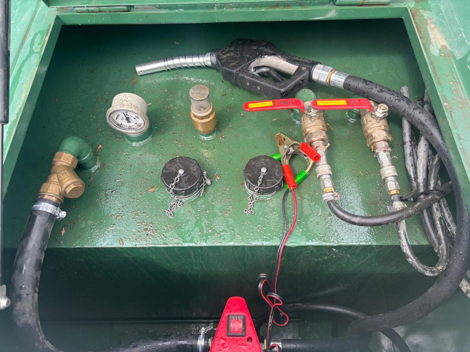 2000LITRE BOWSER - Image 3 of 4