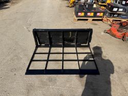 NEW/UNUSED 2025 GIYI 1.2 METRE SKIDSTEER LEVELLING BAR MÉNAGE GRADER