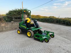 2018 JOHN DEERE 1550 TERRAINCUT 4WD OUTFRONT RIDE ON MOWER WITH JOHN DEERE 60” ROTARY DECK