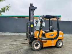 SAMSUNG 2 STAGE MASTED FORKLIFT*C/W YANMAR ENGINE*