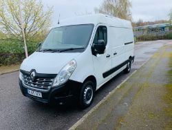 2015 RENAULT MASTER MM35 BUSINESS ENERGYDCI PANEL VAN - 81K MILES -TOW BAR - NO VAT