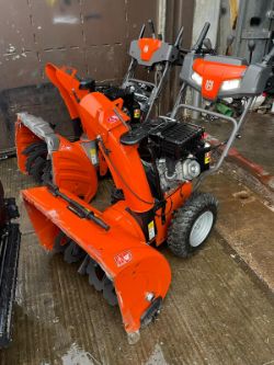 NEW HUSQVARANA SNOW BLOWER