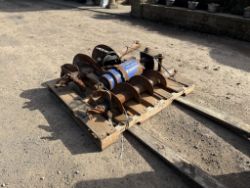 AUGER TORQUE HYDRAULIC POSTHOLE BORER & AUGERS