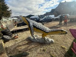 THEROPOD LIZARD STYLE DINOSAUR DECORATION