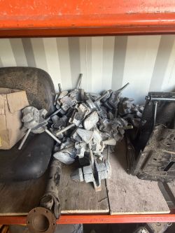 20 CONTAINS TWIST LOCKS FOR STACKING CONTAINERS - NO VAT