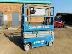 GENIE GS-1932 SCISSOR LIFT *NEEDS CHARGING*