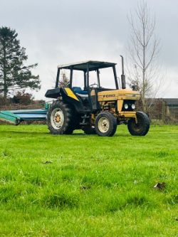 FORD 3910H TRACTOR WITH A TOPPER *NO VAT*