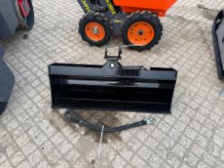 NEW/UNUSED 40” HYDRAULIC TILTING BUCKET