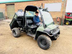JOHN DEERE GATOR 855D 4WD UTILITY VEHICLE*YEAR 2014*
