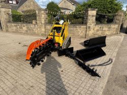 NEW/UNUSED 2025 GIYI GY-X39F 39” MINI SKIDSTEER TRENCHER
