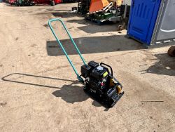 NEW/UNUSED AMMANN APF10/33 PETROL COMPACTION PLATE - HONDA GX120 ENGINE