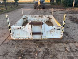 2021 CONQUIP BUCKET BOX