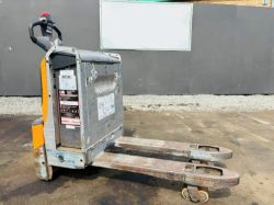 STILL EXU18 BATTERY POWERED PALLET TRUCK