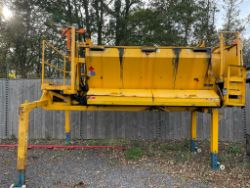 2016 ECON HOT BOX TRUCK BODY DEMOUNTABLE