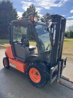 AUSA C150 ROUGH TERRAIN FORKLIFT TRUCK CONTAINER SPEC WEIGHTS 2.7 TONNE *12% BP*