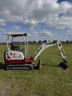 2019 TAKEUCHI TB216 MINI EXCAVATOR 1.6 TON