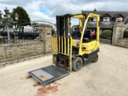 2017 HYSTER FORTENS H1.8FT 1.8 TON FORKLIFT WITH ROOF