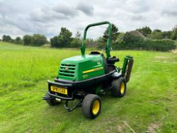 2010 JOHN DEERE 8400 COMMERCIAL 3 GANG 4WD CYLINDER MOWER - RUNS AND DRIVES
