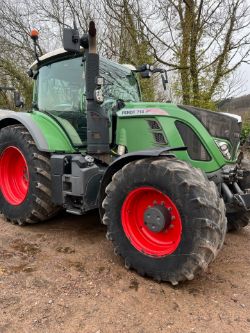 2017 FENDT 718 TRACTOR - WORKING ORDER - FRONT LINKAGE