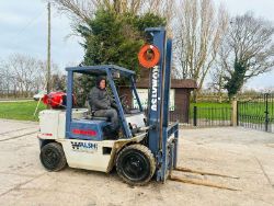 KOMATSU 4 TONNE FORKLIFT C/W SIDE SHIFT & PALLET TINES - 4613 HOURS