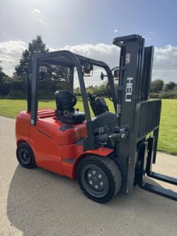 HELI 3.5 TONNE DIESEL FORKLIFT TRUCK - CONTAINER SPEC *12% BP*