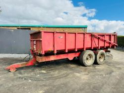 TRIFFITT 10 TONNE HYDRAULIC TIPPING TRAILER*C/W REAR BACKDOOR AND SHOOT*