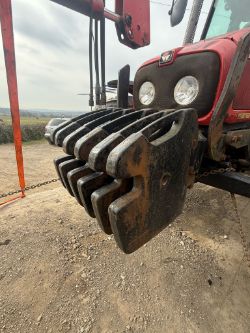 SET OF MASSEY FERGUSON TRACTOR WEIGHTS