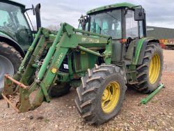 1993 JOHN DEERE 6400 LOADER TRACTOR