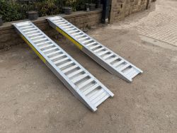NEW/UNUSED SET OF 8FT ALUMINIUM 6 TON LOADING RAMPS