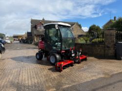 2012 TORO LT3340 4WD 3 GANG RIDE ON CYLINDER MOWER *1313 HOURS*