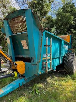2012 ROLLAND V2-135 MUCK SPREADER