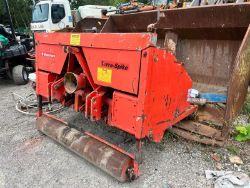 WEIDEMANN TERRA-SPIKE T6 AERATOR - PTO DRIVEN - FRONT AND REAR ROLLER